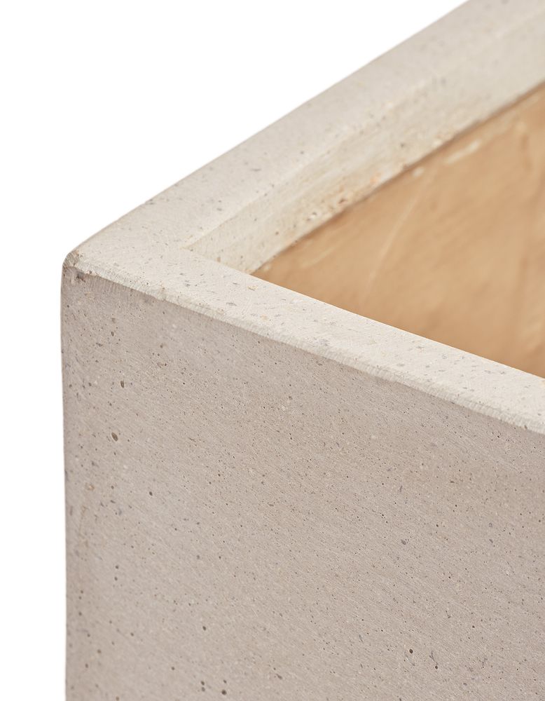 Кашпо TREEZ Effectory Beton Низкий прямоугольник Белый песок H-22 см в интернет-магазине Decoram.ru Фото